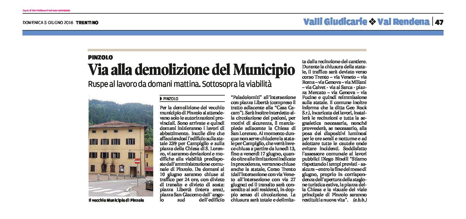 Pinzolo: via alla demolizione del Municipio