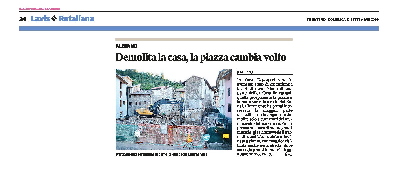 Albiano: demolita casa Sevegnani, la piazza cambia volto